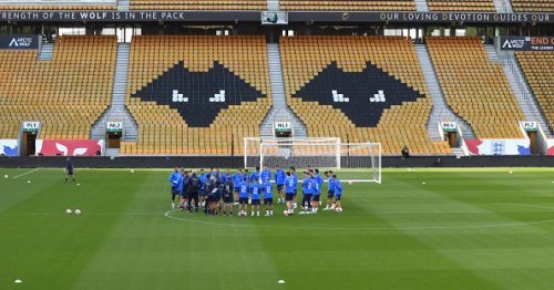 Why will there be no fans in attendance for England vs Italy at Molineux tonight?
