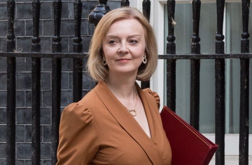 Who is Liz Truss? Age, career and husband of the Tory leadership ...