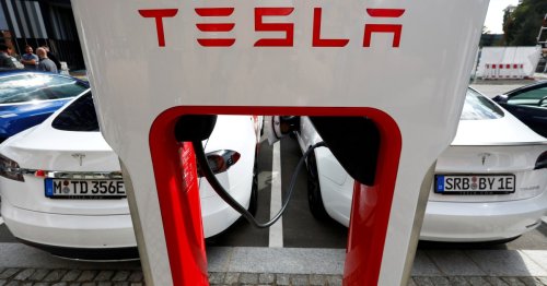 Tesla’s Supercharger stations deemed ‘illegal’ in Germany