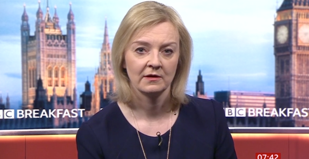 BBC Breakfast viewers praise Dan Walker for ‘absolutely skewering’ Liz Truss with her own photo alongside Russian Tory donor