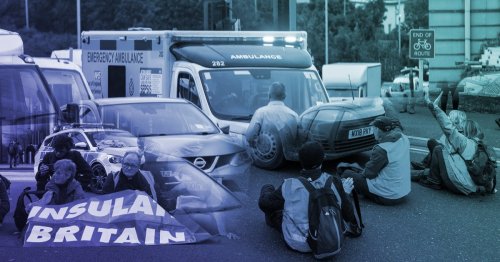 Paramedic calls out Insulate Britain ‘idiots’ blocking ambulances on 999 calls