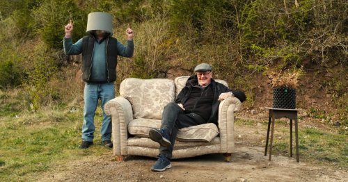 Hundreds flock to abandoned sofa after it becomes village’s biggest tourist attraction