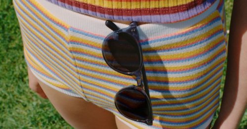 Are your glasses making you less attractive?