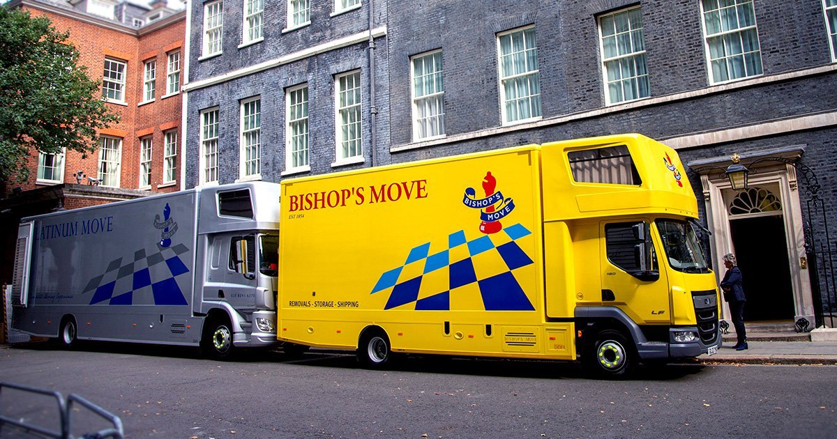 When removal vans lined up outside Number 10