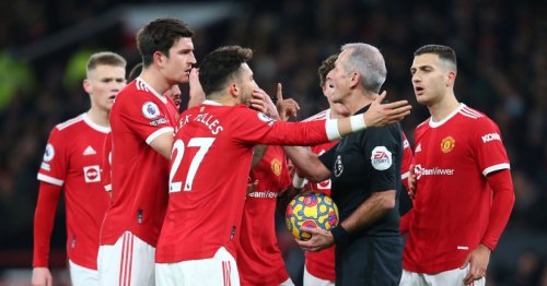 Former Premier League referee Mark Clattenburg explains why Arsenal’s controversial goal at Manchester United wasn’t disallowed