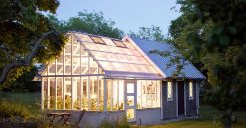 15 greenhouses that will make you wish you were a gardener