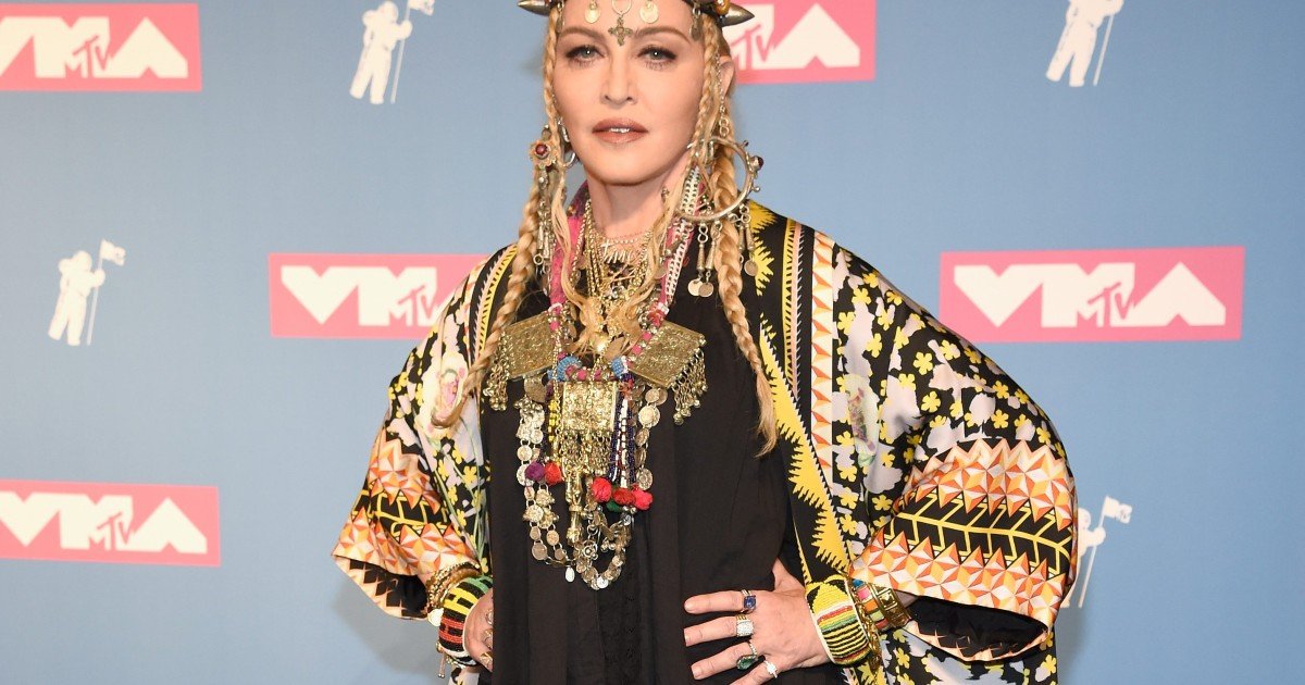 Madonna Is Directing Her Own Biopic So 'Misogynistic Men' Can't And We ...