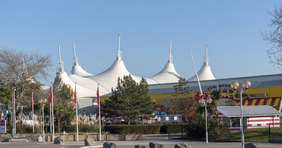Butlin’s is rolling out self-service bars with drinks poured in just six seconds