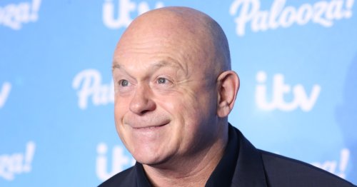 Ross Kemp plans to use his World Cup Willie to help England become 2022 champions