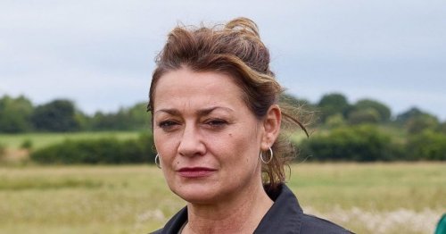 Emmerdale’s Moira breaks down amid farm ordeal as murder story is revisited
