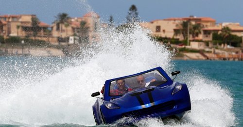 Egyptian inventors build a car that can drive on water