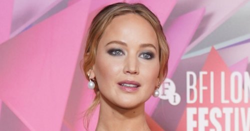 Jennifer Lawrence awkwardly claims she was first-ever female lead in an action movie