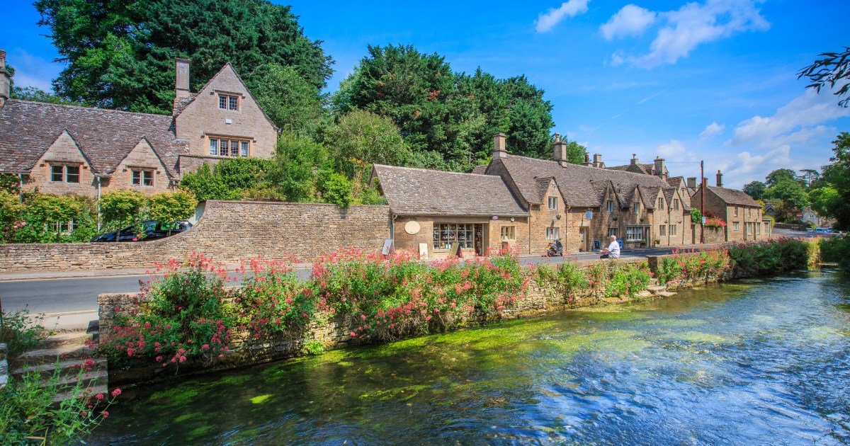 Tiny UK village with ‘England’s prettiest street’ named ‘very best in the world’