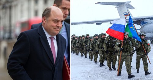 UK sending weapons to Ukraine as fears of Russian war grow