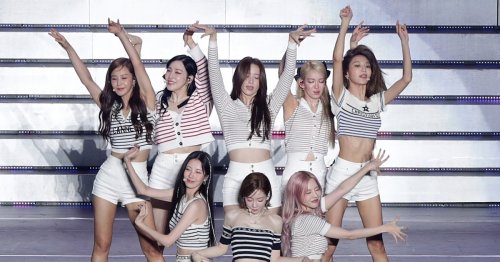 Girls Generation On 15th Anniversary Why Tiffany Was Moved To Tears girls-generation-on-15th-anniversary-why-tiffany-was-moved-to-tears