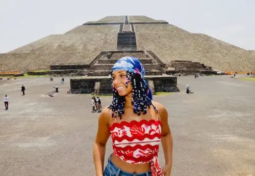 After 5 years, tourists can once again climb Teotihuacán’s Pyramid of the Moon
