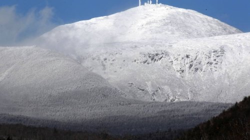 Backcountry skier tumbles hundreds of feet down New Hampshire mountain
