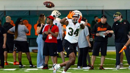 Miami LB Adarius Hayes crashed SUV into another in Florida — killing 3, cops say