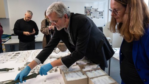 Seven swords — left in a marsh 3,000 years ago — unearthed in Germany, photos show