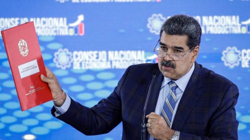 Should Venezuela invade its oil-rich neighbor? Maduro will put it to a vote Sunday