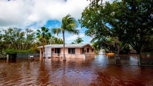 Hurricane Ian soaked Floridians. Many don’t have the right insurance to cover damage