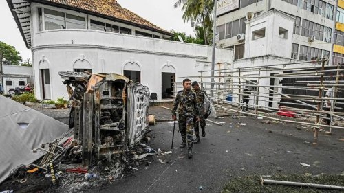 Sri Lanka's CID interrogates top police officer in connection with violence on May 9