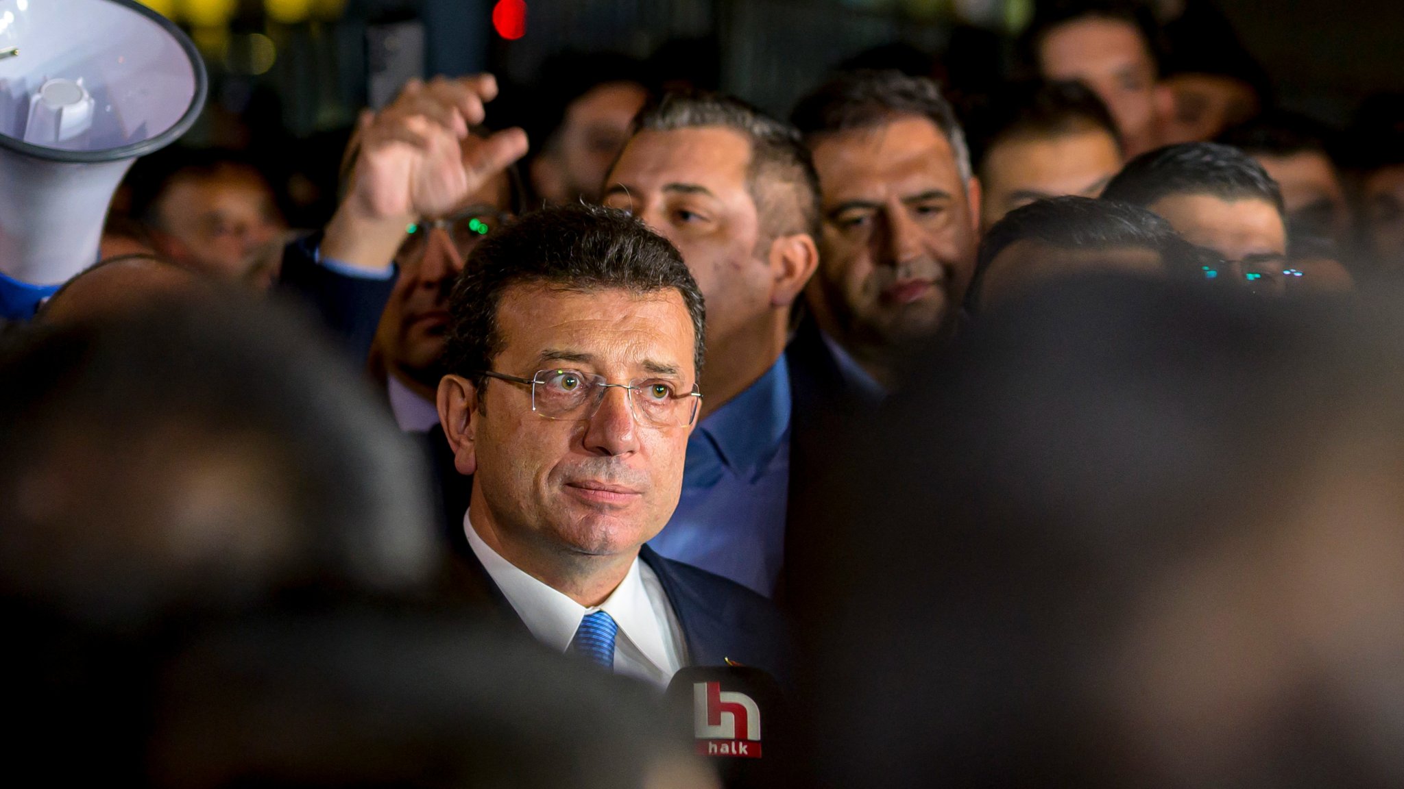 Thousands online react to detention of Istanbul mayor Ekrem Imamoglu
