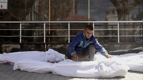 Israeli 'massacre' kills over 100 Palestinians seeking food in Gaza City
