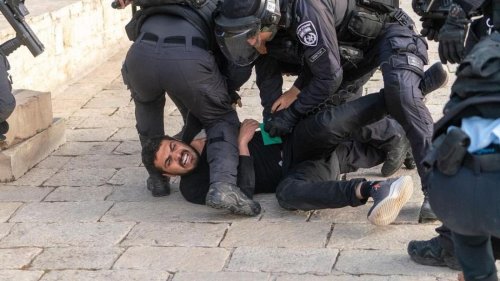 Israeli forces storm al-Aqsa Mosque for second time in 48 hours