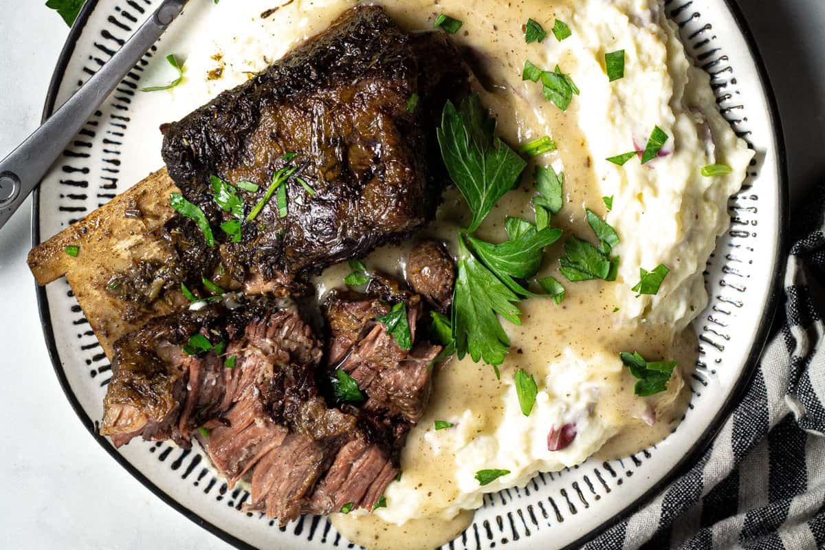 Slow Cooker Beer Braised Short Ribs