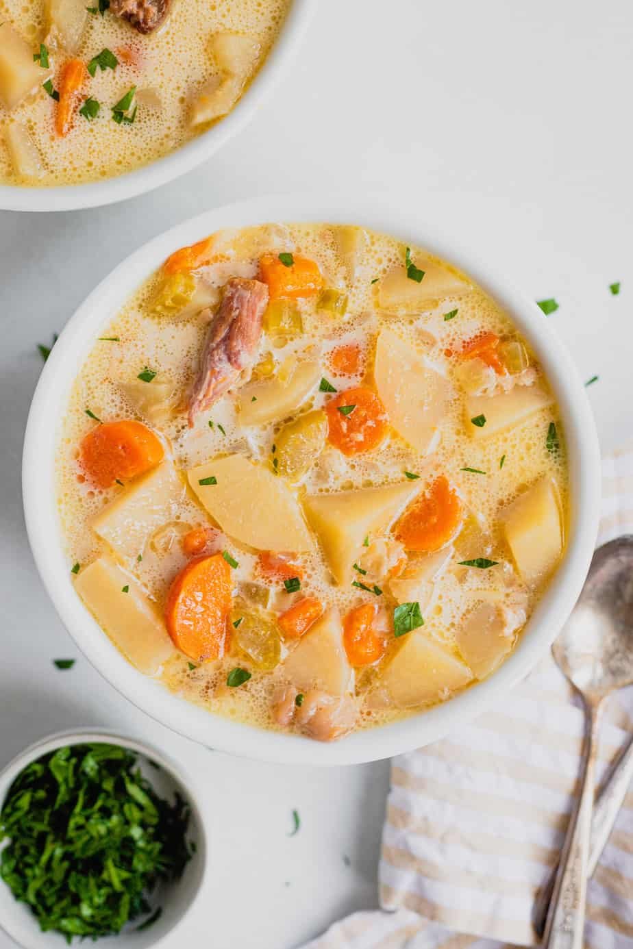 Slow Cooker Potato and Ham Soup