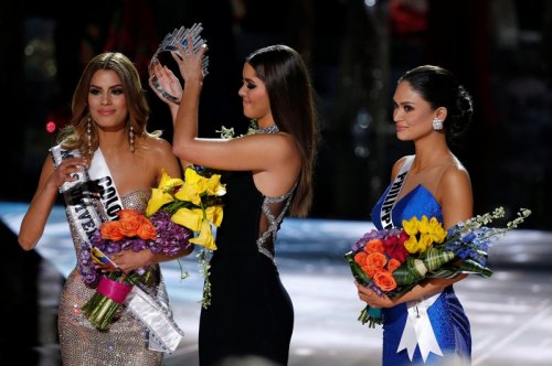 Le quitan la corona a Colombia en Miss Universo