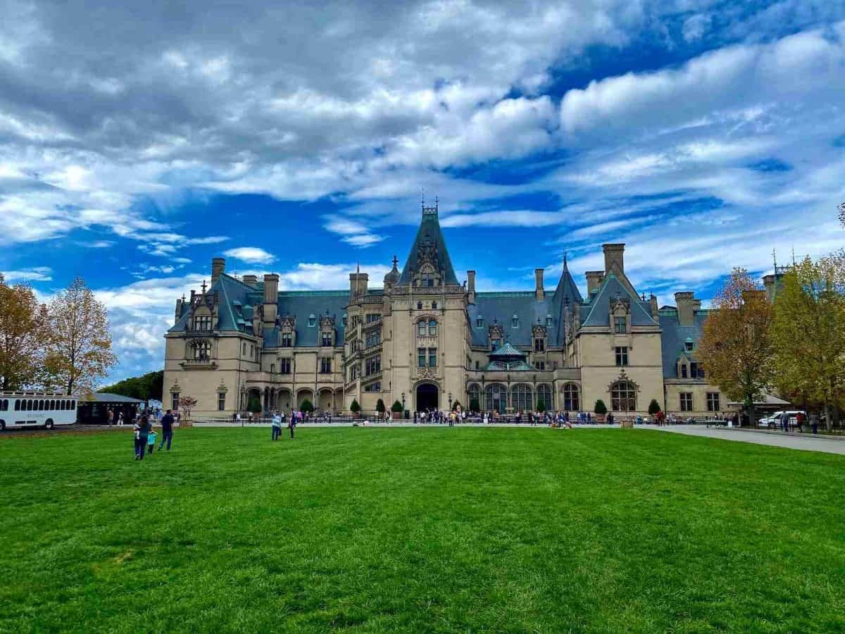 Biltmore Escape: Your Perfect Weekend Getaway
