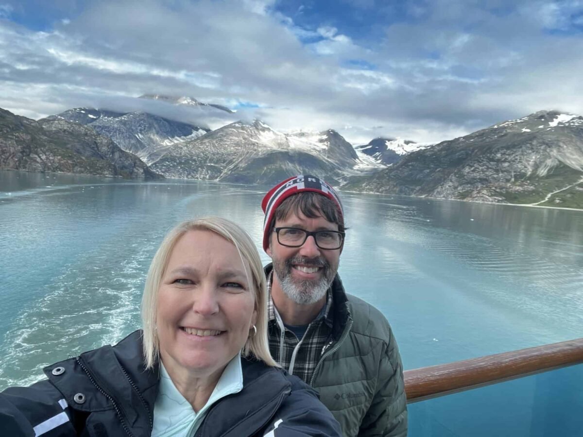 How to Visit Beautiful Glacier Bay in Alaska