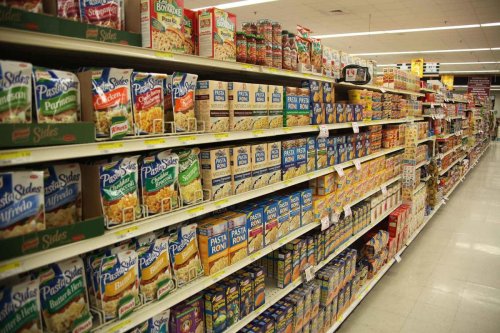 All US Commissaries Plan to Offer Home Delivery of Groceries Starting in Late Summer