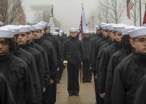 Navy continues to struggle in recruiting as other services near goal