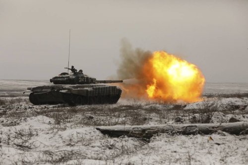 Russia moves more troops westward amid Ukraine tensions