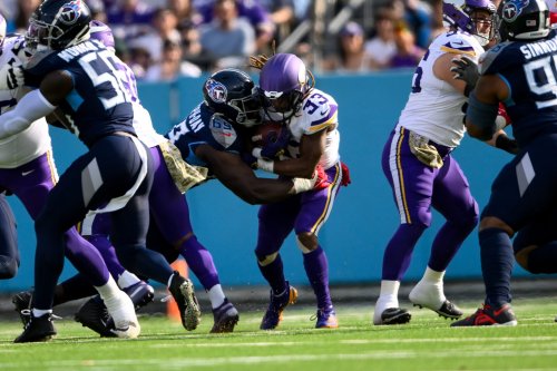 Vikings RB Aaron Jones Gives Update on His Injured Ribs