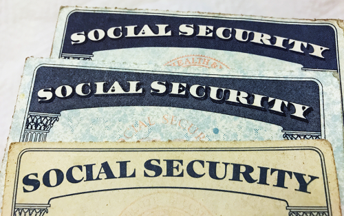 Does the Social Security Administration estimate that 30,000 Americans die annually waiting for a decision on their disability benefits?