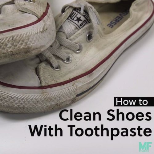 How to clean shoes with toothpaste