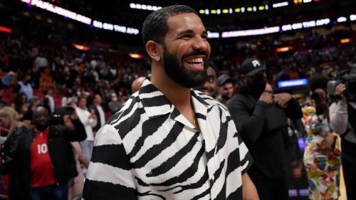 Drake Claims to Hit Insane $2.6 Million Parlay on Sunday