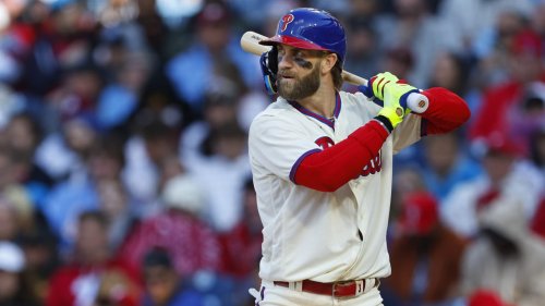 Phillies superstar solves MLB uniform problem with bold wardrobe choice