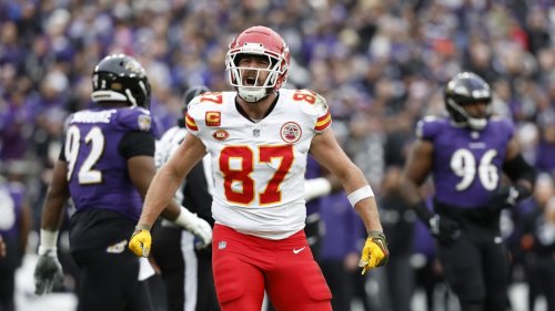 Travis Kelce is recruiting a future Hall of Famer to come out of retirement for Chiefs