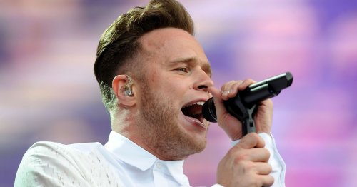 Olly Murs met with boos from crowd as he makes admission and asks 'shall I go'