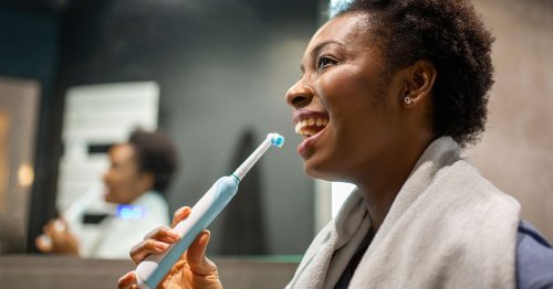 Amazon slashes £100 Oral-B electric toothbrush that's 'very effective' to £40 in flash deal