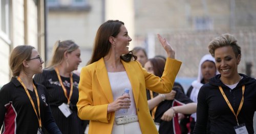 Kate Middleton wows in bright yellow LK Bennett blazer - and you can ...