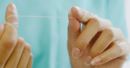 Dentist's advice to anyone who struggles to floss teeth every night