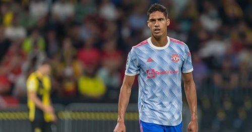 Bruno Fernandes pinpoints "different qualities" Varane has brought to Man Utd