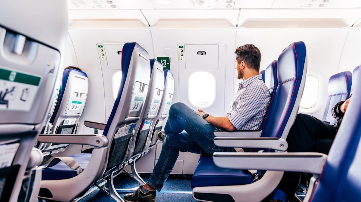 EXCLUSIVE: Cabin crew shares 'best seat on the plane' if you want extra 'free' perks