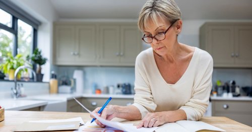 DWP state pension age to rise next year for people born between 1961 and 1977 - The Mirror